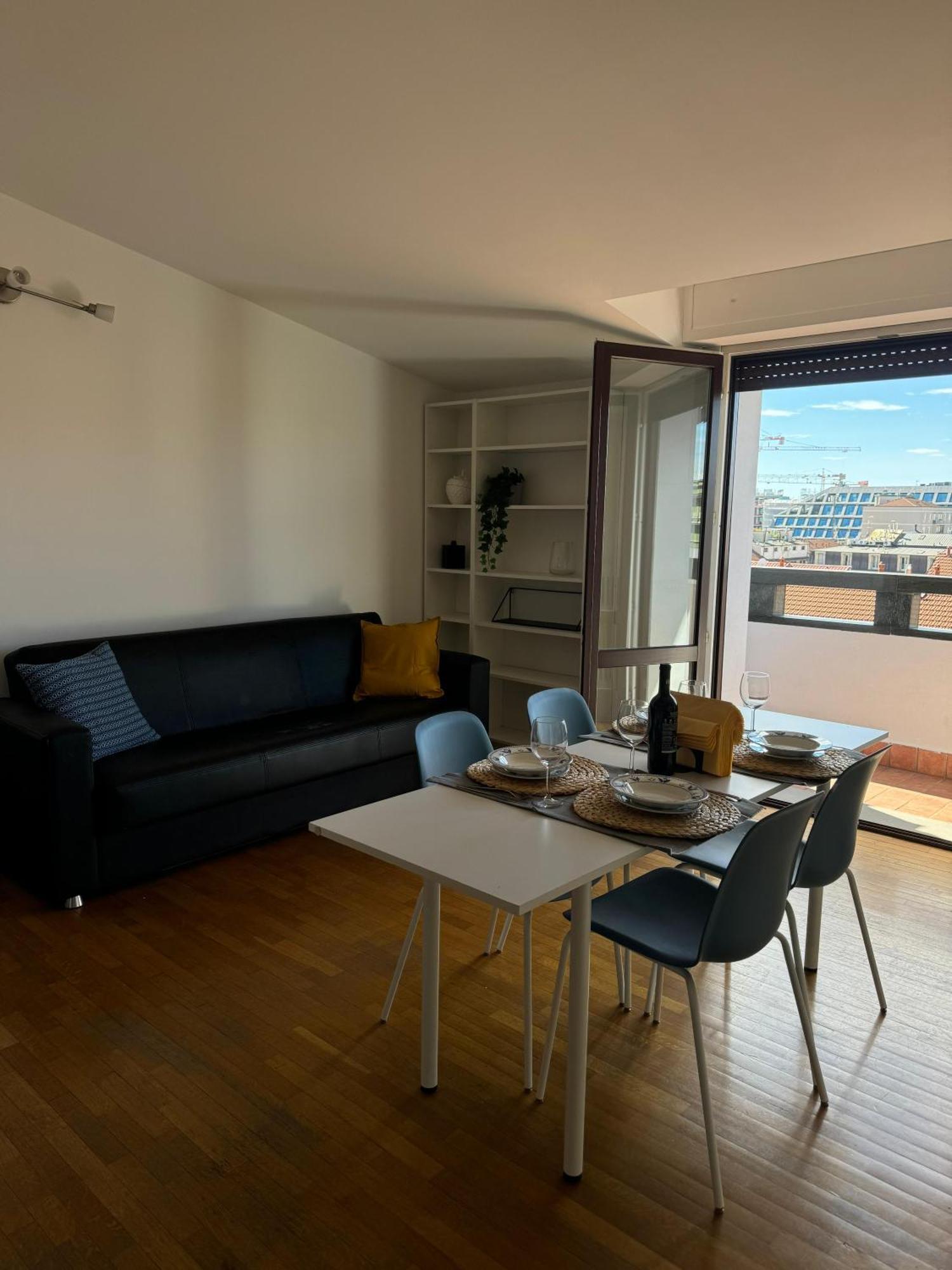 Appartamento Isola- Attico Con Balcone Milán Exteriér fotografie