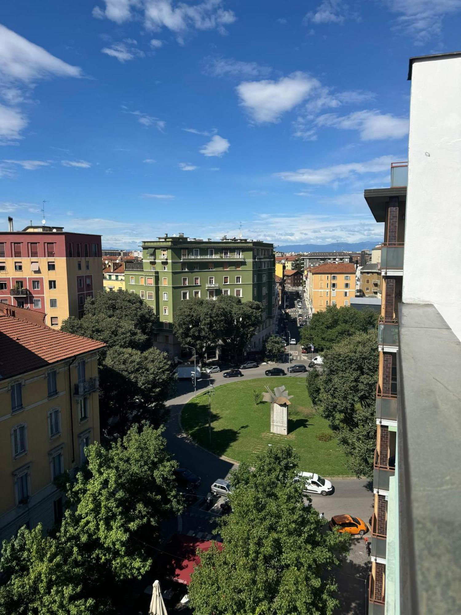 Appartamento Isola- Attico Con Balcone Milán Exteriér fotografie